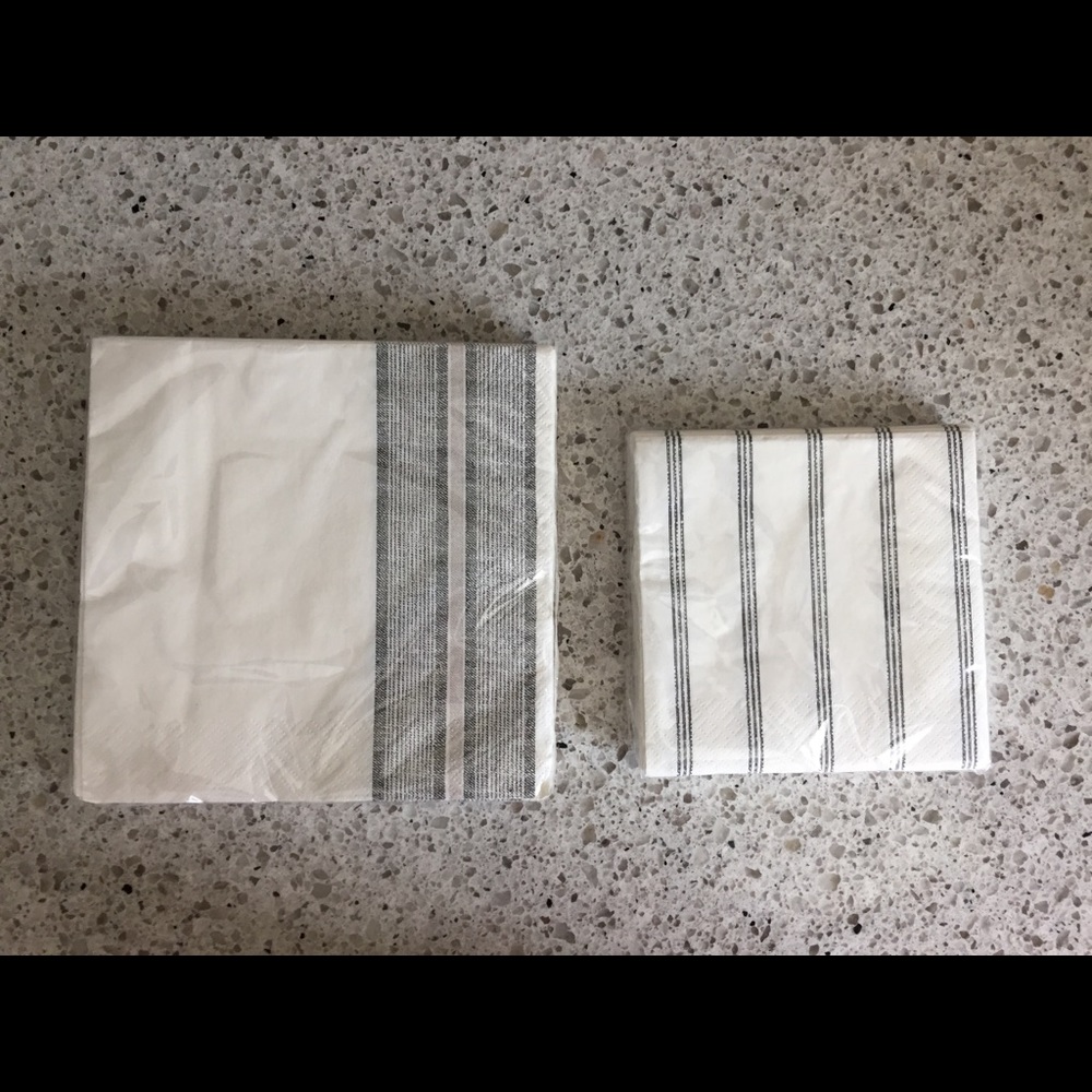 Hearth & Hand Lunch & Beverage Napkins- 4pks each